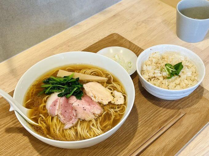 らぁめん燦 さん 静岡市葵区昭府 鶏ガラ貝出汁の淡麗系ラーメンとは ジャニごり日記 静岡グルメブログ